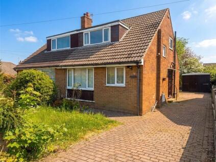 Marten Drive, Huddersfield, HD4