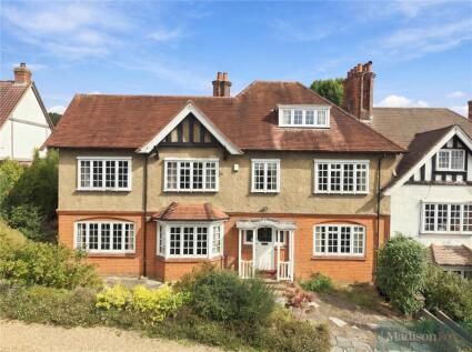 Steeds Way, Loughton, Essex, IG10