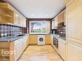 34, Ness Walk, Witham CM8 1TN