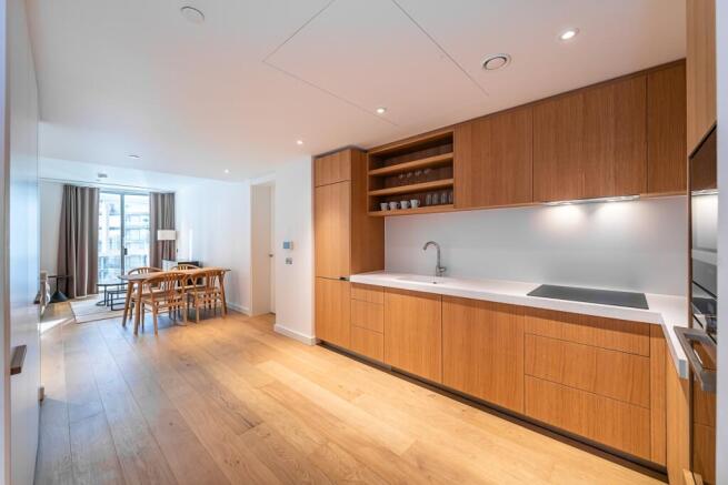 Apartment-601-Hol...