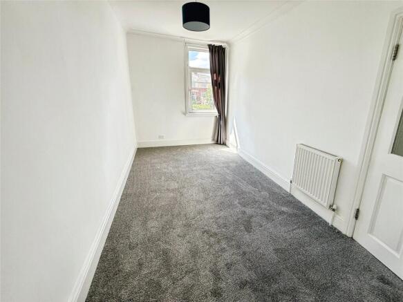2 bed Terraced for sale Image 9