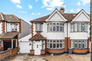 13, Elm Avenue, Upminster RM14 2AZ