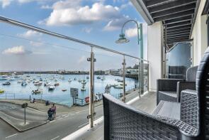 7, Mount's Bay Lodge, New Town Lane, Penzance TR18 2FJ