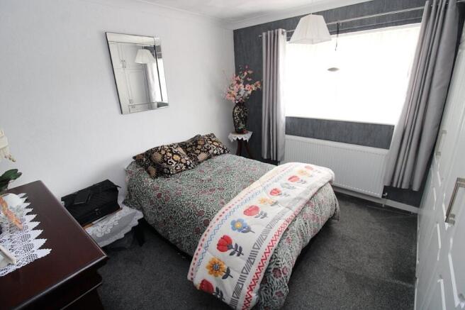 2 bed Bungalow for sale Image 7