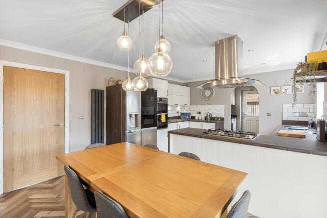Kitchen-Diner 2