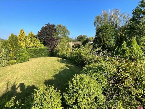 3 bed Bungalow for sale Image 10