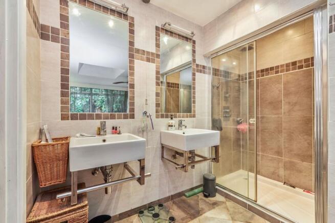 Ensuite One