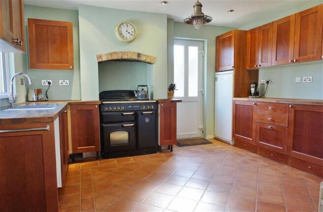 BREAKFAST KITCHEN