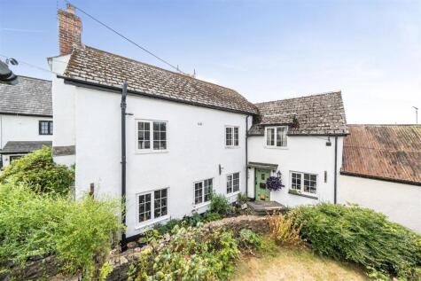In The Hayes, Cheriton Fitzpaine