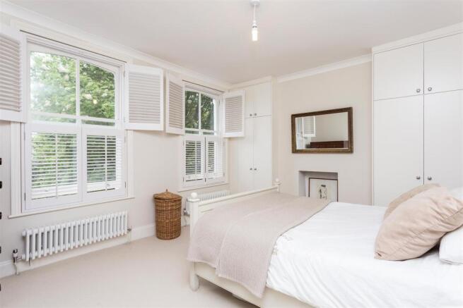LLSN_Aden Grove_N16 