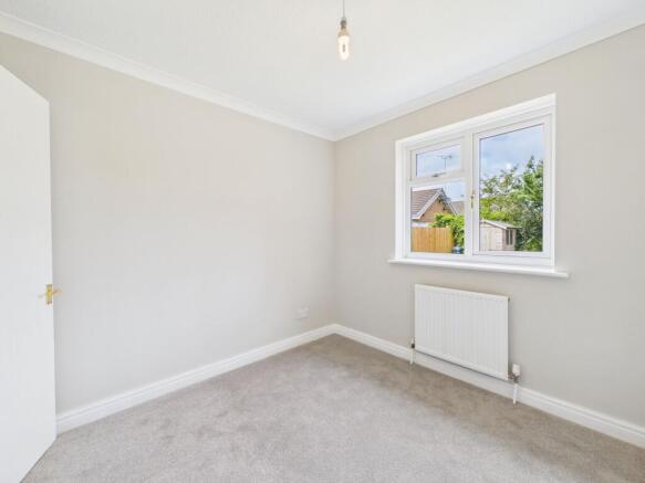 2 bed Semi-Detached for sale Image 10