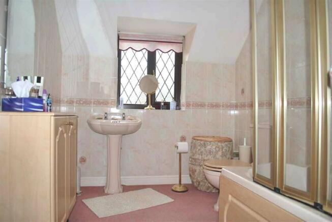 Photo 16