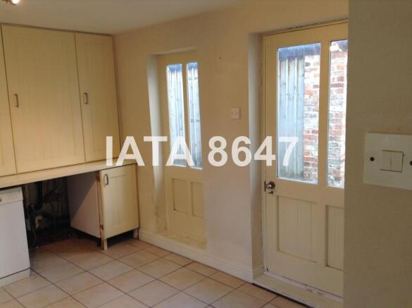 Photo 6