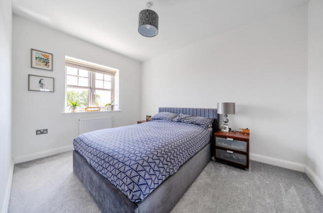 4 bed Detached for sale Image 10