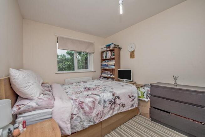3 bed Semi-Detached for sale Image 7