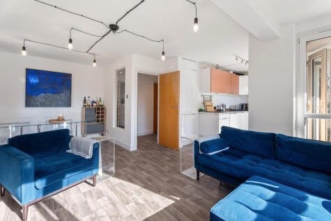 Acacia Road, London, W3
