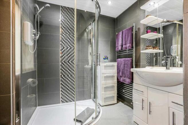 Shower Room (1)