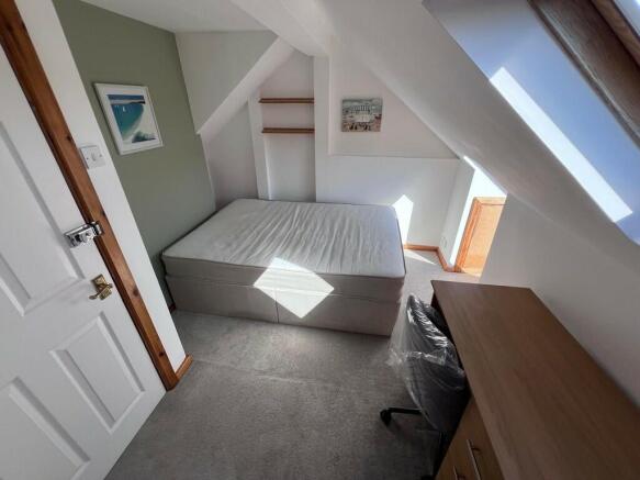 LL Room 7