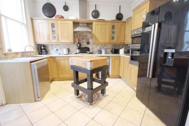 Open Kitchen/Diner