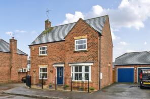 19, Spruce Road, Coldharbour, Aylesbury HP19 7AE