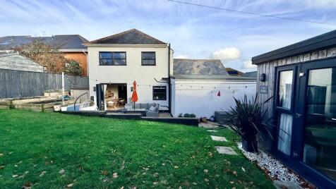 Lower Buckland Road, Lymington, SO41