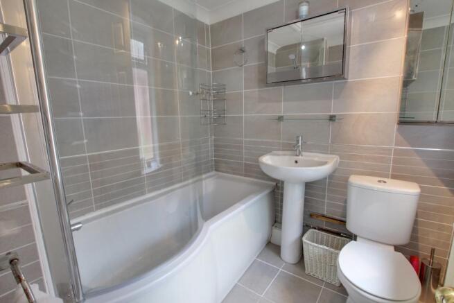 ANNEXE BATHROOM