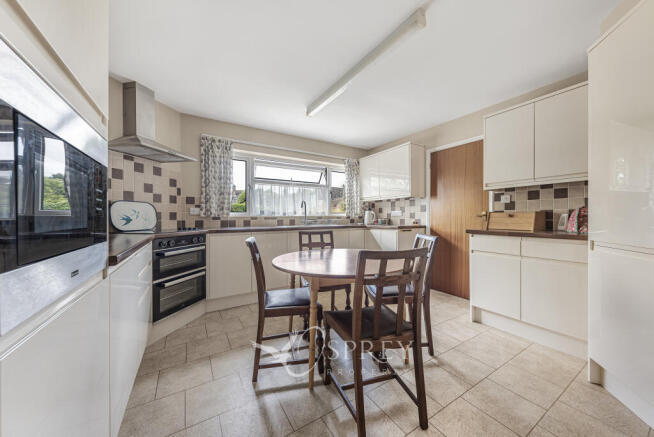 Kitchen/ Breakfast R