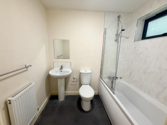 1 bed Flat to rent Image 6