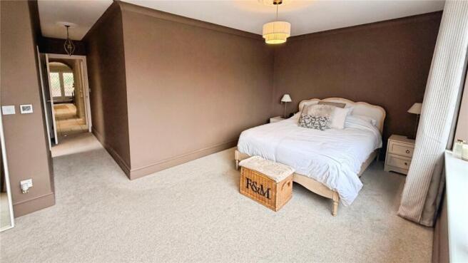 3 bed Bungalow for sale Image 7