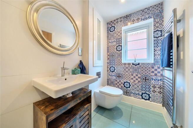 Bed 2 Ensuite