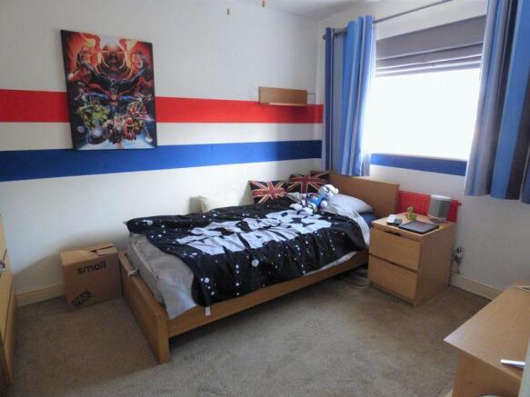 Photo 12