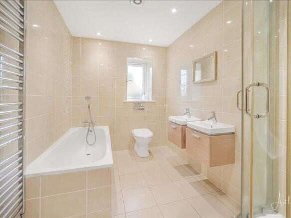Main bathroom