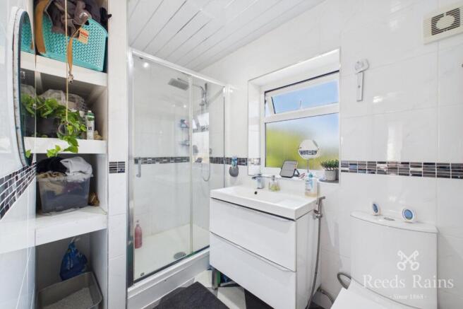 3 bed Semi-Detached for sale Image 6