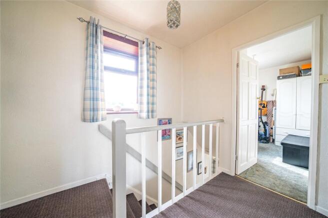 3 bed Semi-Detached for sale Image 11