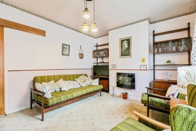 2 bed Terraced for sale Image 5