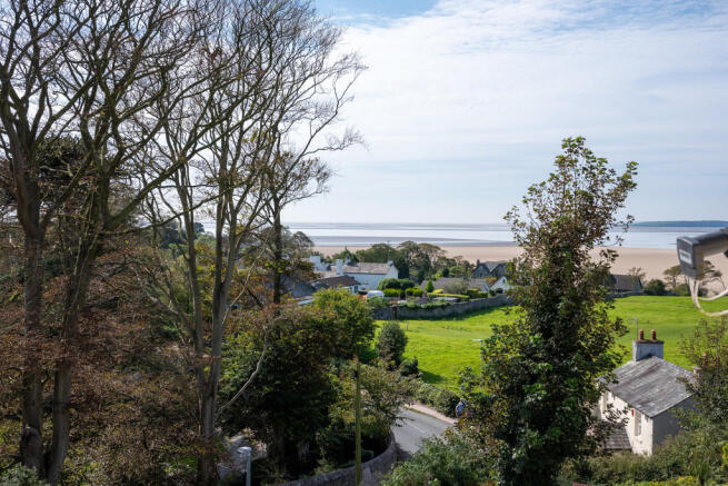 Views across to M...
