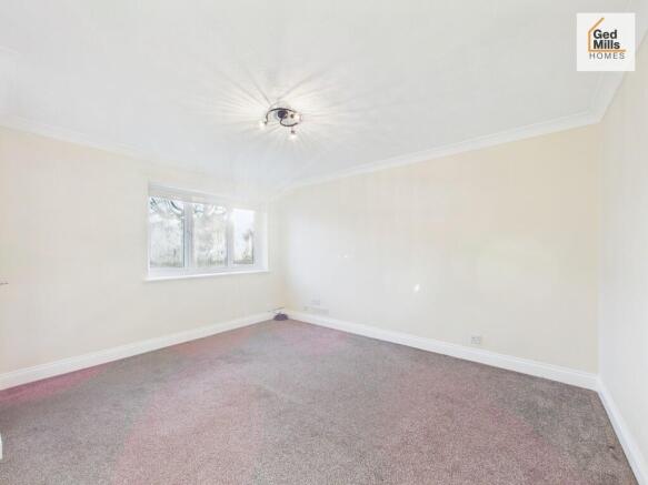 CAM02899G0-PR0076...