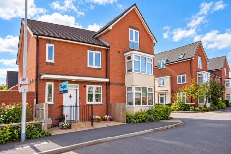 Laing Close, Rugby, CV21