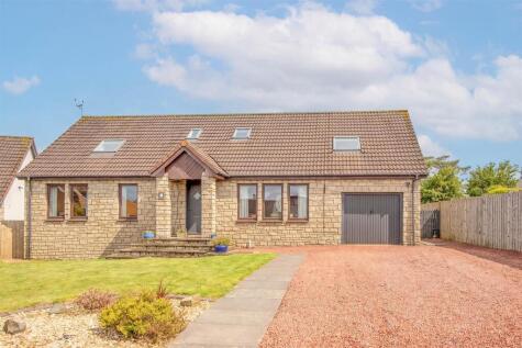 2 Mossend Green, Powmill FK14 7NJ