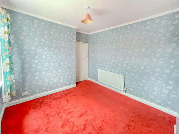 3 bed Semi-Detached for sale Image 8
