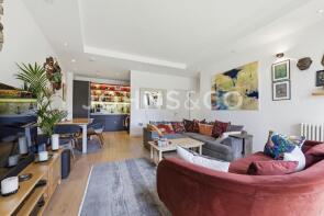 Flat 102, 34 Globe House, Botanic Square, London E14 0LU