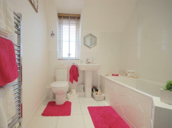 Bathroom.JPG