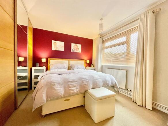 BED 1