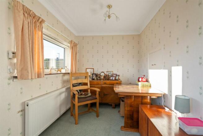 1 Mollington Crescent, Shirley, B90 3RQ_16.jpg