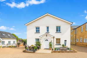 2, Coach House, Unadopted Roads Around Herts Training School, Crouchfields, Ware SG12 0NZ