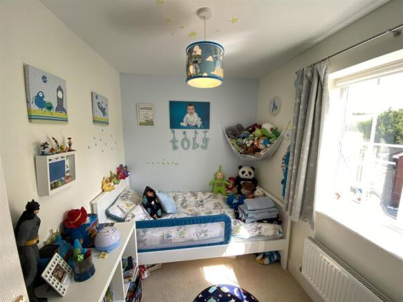 BEDROOM 5/STUDY