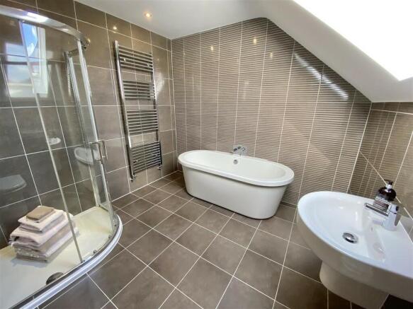 En-Suite Shower R...