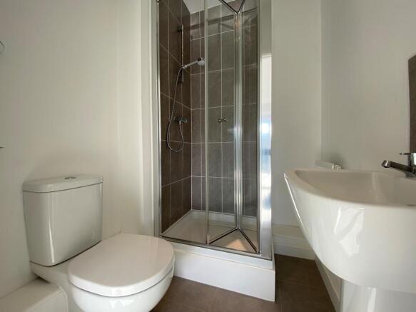 En-suite Bathroom