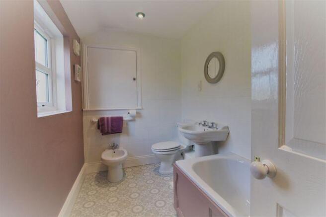 Family bathroom