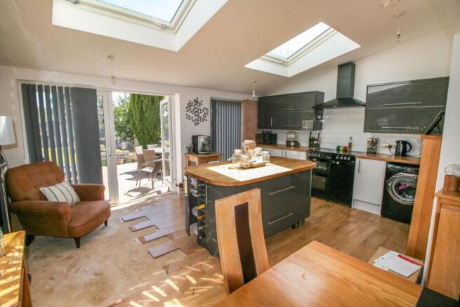 Kitchen/family Room